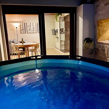 Rurals Cal Parro, Appartement Batea